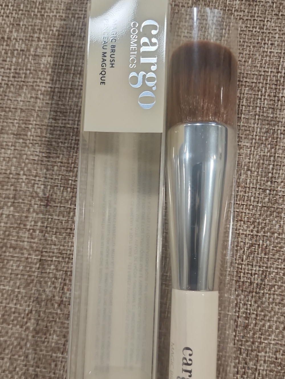 Cargo Cosmetics Magic Brush